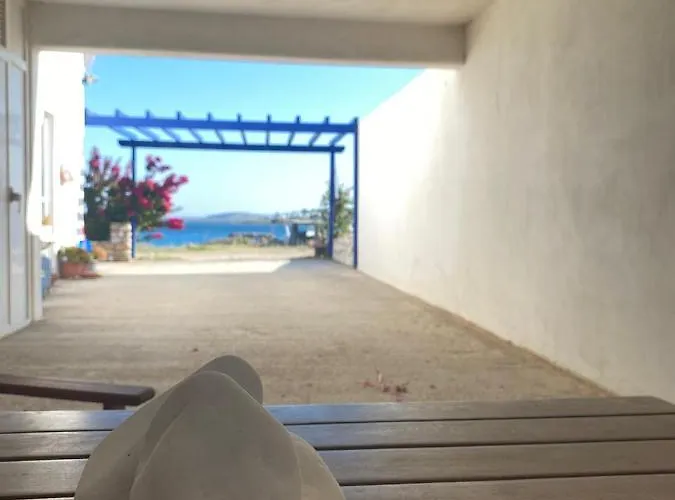 Yellow House Casa de Férias Logaras